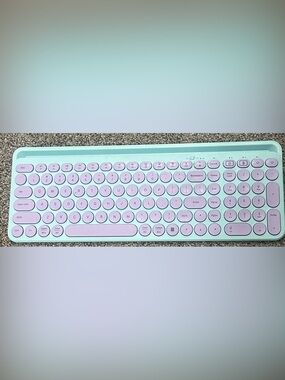 Mint and Lavender Round-Key Wireless Keyboard